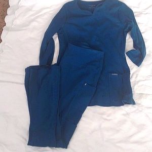 Jaanuu scrub set XS pants and shirt.